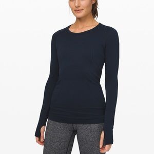 Lululemon swiftly tech long sleeve in True Navy